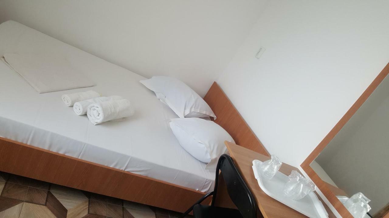 Vila Yza Hotel Eforie Nord Ngoại thất bức ảnh