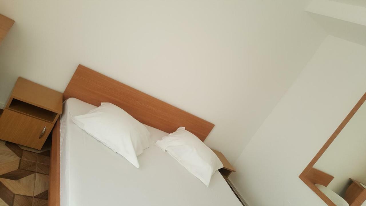 Vila Yza Hotel Eforie Nord Ngoại thất bức ảnh